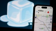 Apple, Google drop apps that track ICE agents