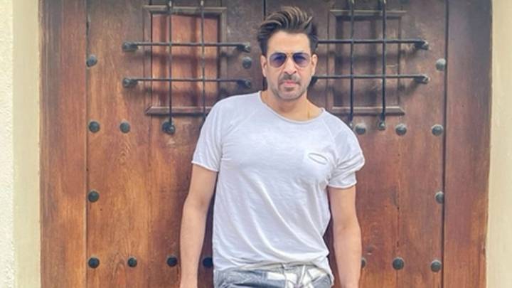 Bollywood ‘There Used To Be Gatherings at Home’: Rajat Bedi Recounts Legendary Bollywood Open Lunches at Father Narendra Bedi’s Office and Praises Co-Star Raghav Juyal While Celebrating Comeback in ‘T