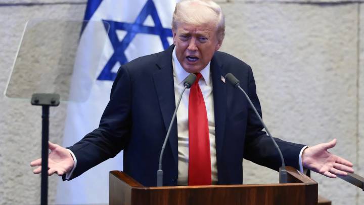 Donald Trump pide al presidente de Israel que le conceda el indulto a Netanyahu por sus causas judiciales pendientes