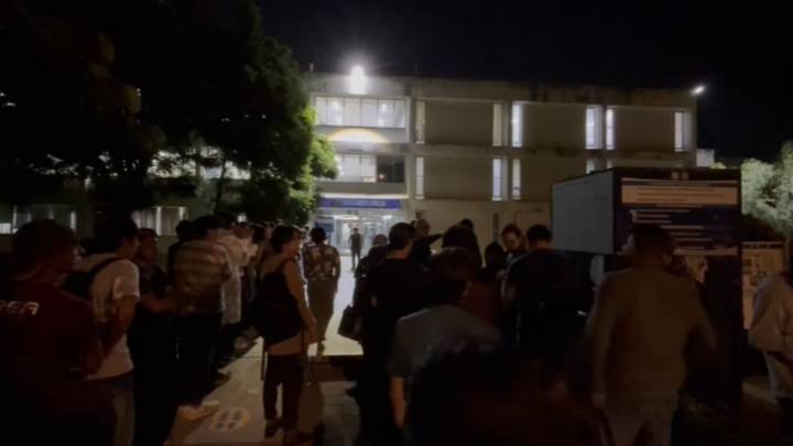 Reportan amenaza de bomba en Facultad de Ciencias de la UNAM, evacúan a estudiantes