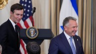 Steve Witkoff y Jared Kushner aterrizan en Tel Aviv