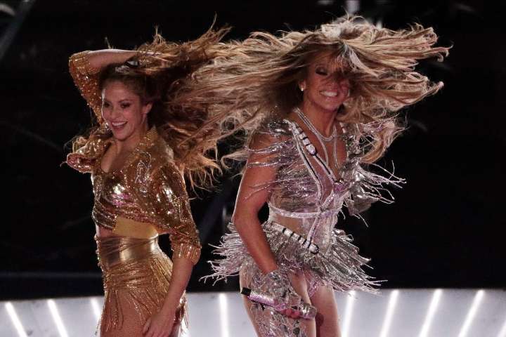 Jennifer Lopez se confiesa sobre su show en el Super Bowl con Shakira: “Yo quería el mío”