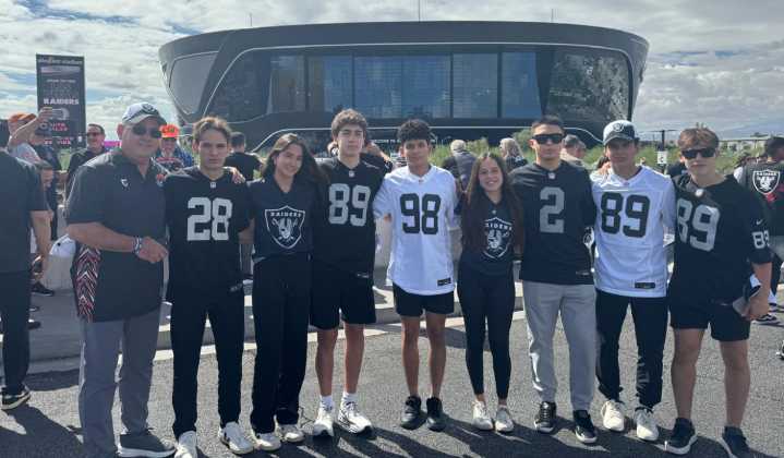 Los Tornados de Monterrey, campeones de NFL Flag Tochito, cumplen un sueño en el Allegiant Stadium