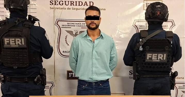 Aseguran a sujeto con un fusil