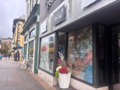 New graffiti-themed jewelry store opens in downtown Grand Rapids