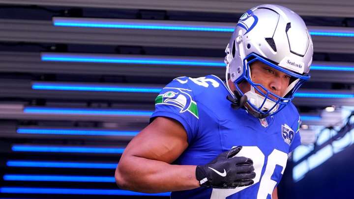 Zach Charbonnet 5-yard TD gives Seahawks 14