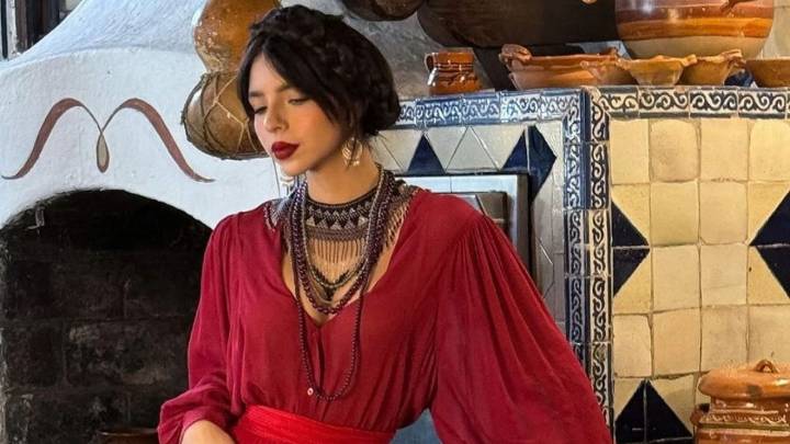Cumpleaños de Ángela Aguilar desata polémica: su familia la felicita y fans la critican en redes