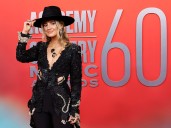 Lainey Wilson is a modern queen of country. Here's how her signature bell