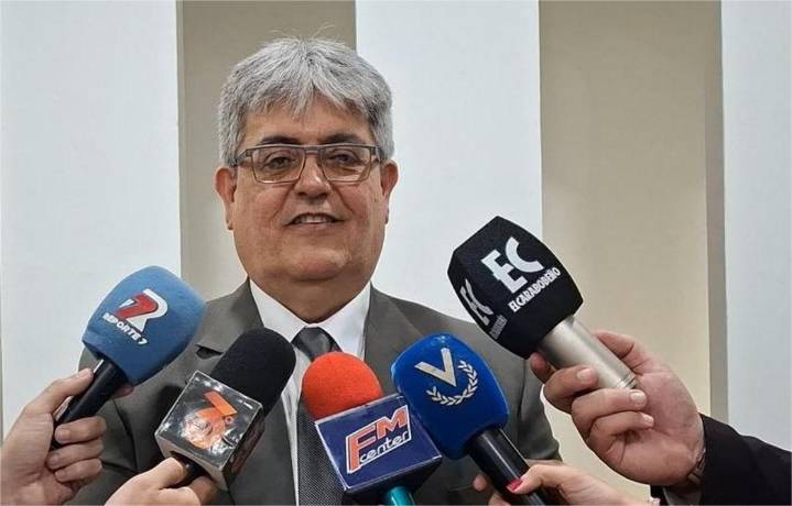 La paralización del sector construcción bajó al 92%