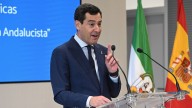 Moreno corrige a su portavoz tras asegurar que la manifestación contra la gestión de los cribados en Andalucía fue un "fracaso": "Siempre es un éxito"