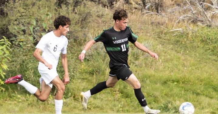 Wolverines soccer teams win, will play for championships Wednesday