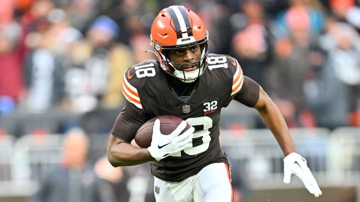 Browns' David Bell retires from NFL, cites off