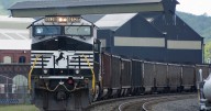 Union Pacific, Norfolk Southern to file merger application by Dec. 1