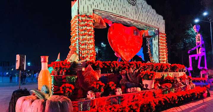 Día de Muertos CDMX 2025: Inauguran Mega Ofrenda en la alcaldía Xochimilco; hasta cuándo estará