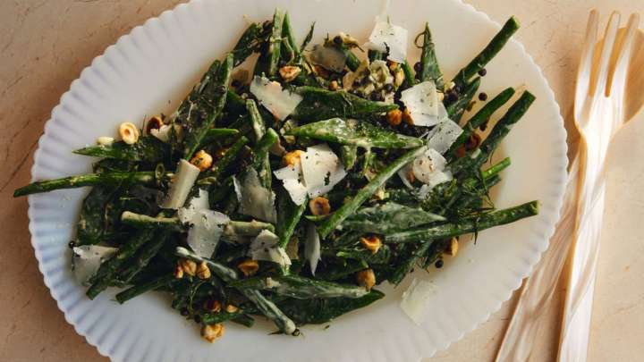 Mustardy beans and hazelnuts recipe