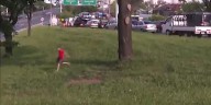 Le robaron una caja de herramientas en plena congestión de la General Paz, corrió al ladrón y salió en vivo por televisión