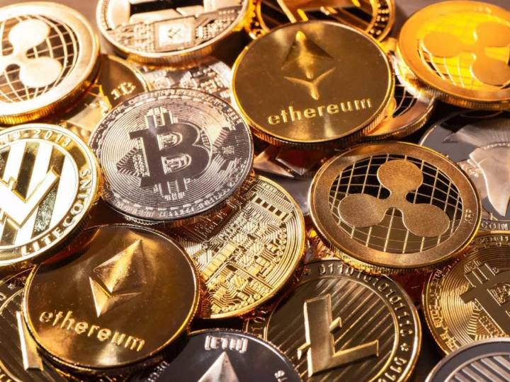 El dólar cripto se desploma y cae debajo del oficial ante los resultados de las elecciones