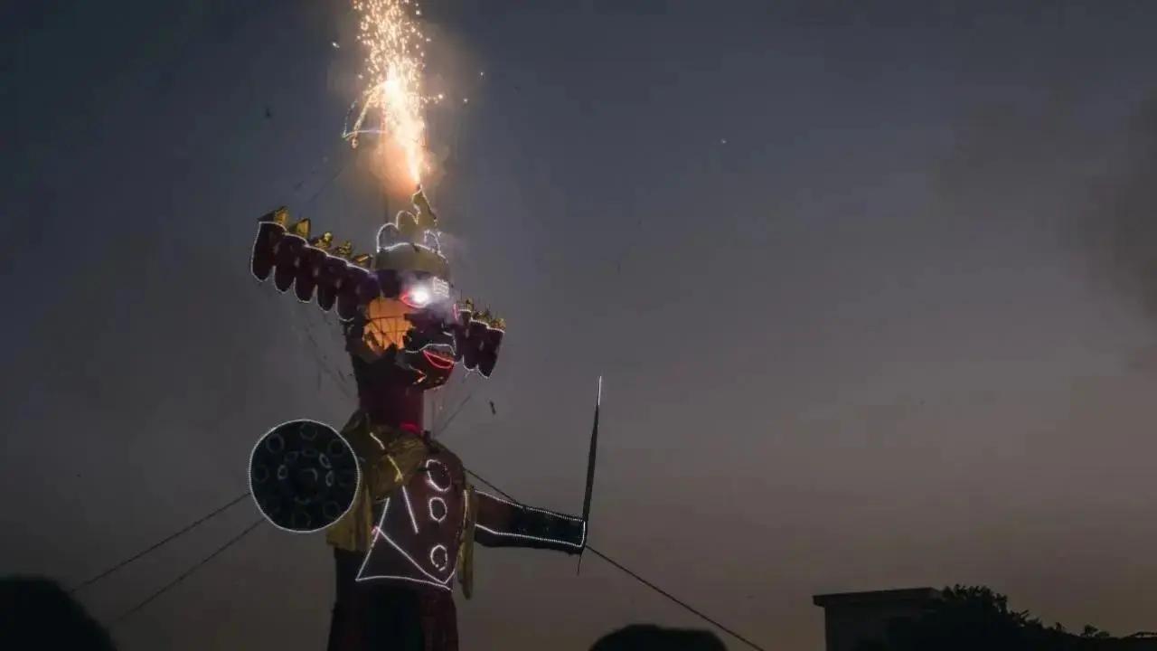 Dussehra 2025: Date, Timings, and the Story Behind the Victory of Good Over Evil