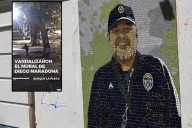 El video de quiénes vandalizaron el mural de Maradona en la cancha de Gimnasia