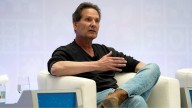 Verizon names former PayPal boss Dan Schulman as CEO