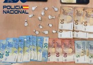 Detenido en Oviedo por tráfico de drogas: llevaba trece dosis de cocaína y una libreta con su contabilidad