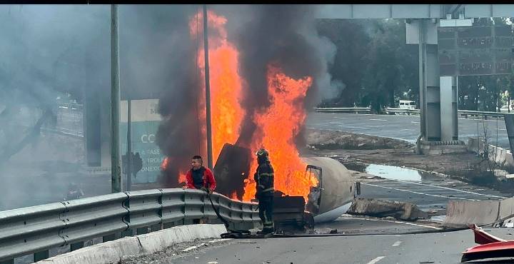 Explosión de pipa en Iztapalapa cobra otra vida; van 32 muertos