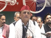 "This is a futility government, don't expect electricity from it": Akhilesh Yadav