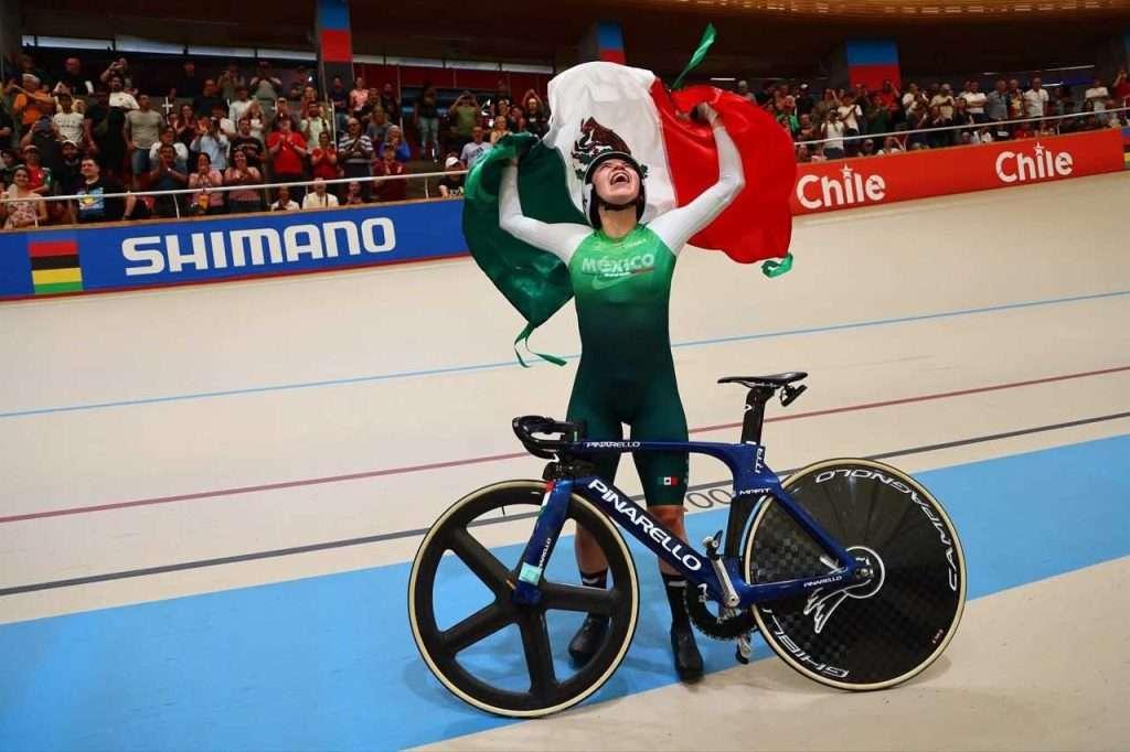 La mexicana Yareli Acevedo consigue el oro en el Campeonato Mundial de ciclismo de pista