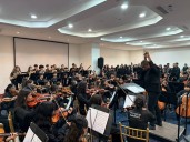 ¡Estrellas en Ascenso! Jóvenes Virtuosos de la Academia Internacional de Música «Maestro José Calabrese» Deslumbran en su Espectacular Concierto Aniversario.