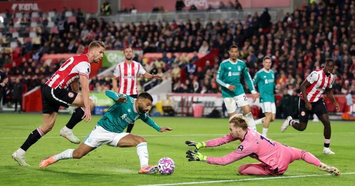 Cuarta derrota al hilo en la Premier League: Liverpool sufre en su visita al Brentford y sigue en caída libre