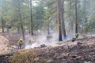 High Winds Endanger Sugarloaf, Labor Mountain Fires