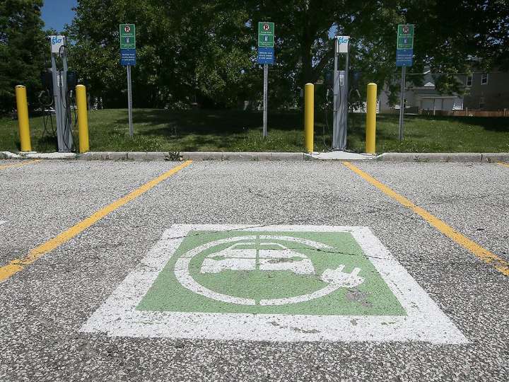 Carney faces pressure on EV mandate as sales plummet