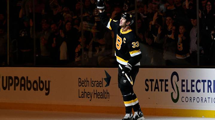 Bruins retiring Zdeno Chara’s iconic number 33 this season
