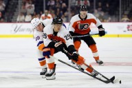 Philadelphia Flyers training camp battles 3.0: Final roster taking shape