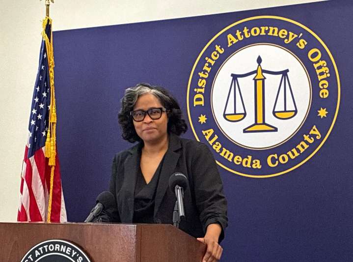 Alameda County DA says her staff 'will not assist federal agents'