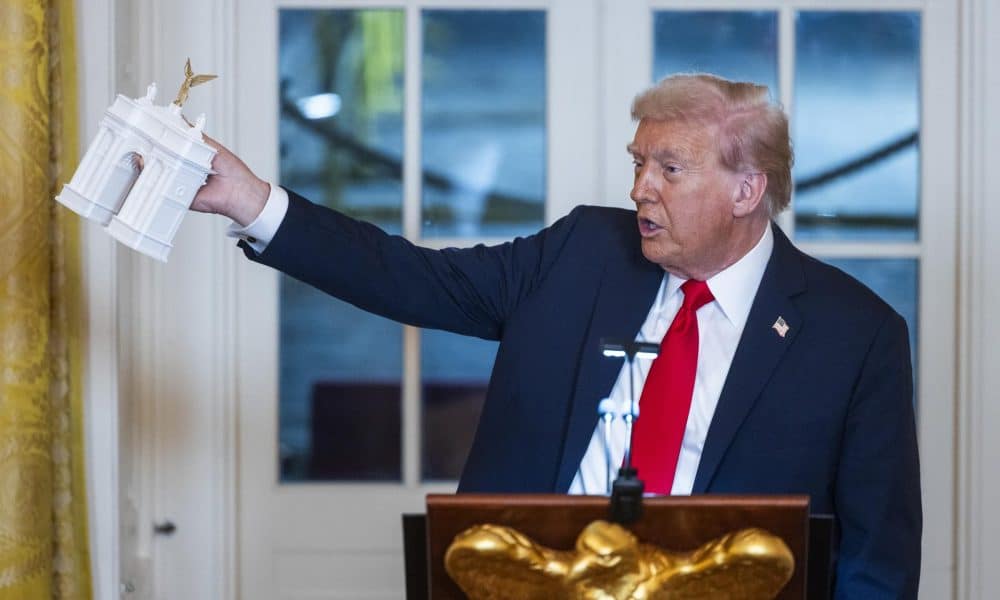 Trump organiza cena con magnates para financiar un nuevo salón de baile en la Casa Blanca