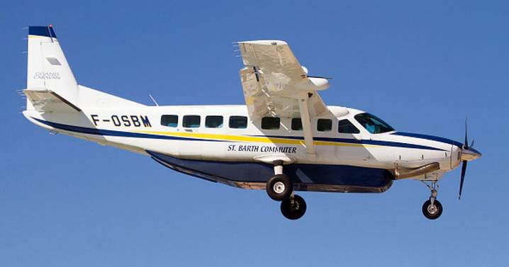Flight chiefs give green light to robot pilots with tests of no human input aircraft