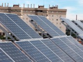 El Gobierno prepara un decreto para impulsar el autoconsumo en las comunidades de vecinos