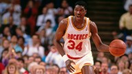 Houston Rockets most rebounds in a playoff game