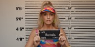 La película de ‘Piratas del Caribe’ con Margot Robbie sigue en pie, según su productor