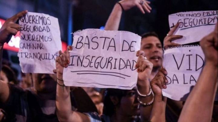 La radical medida de vecinos de La Plata para combatir la inseguridad