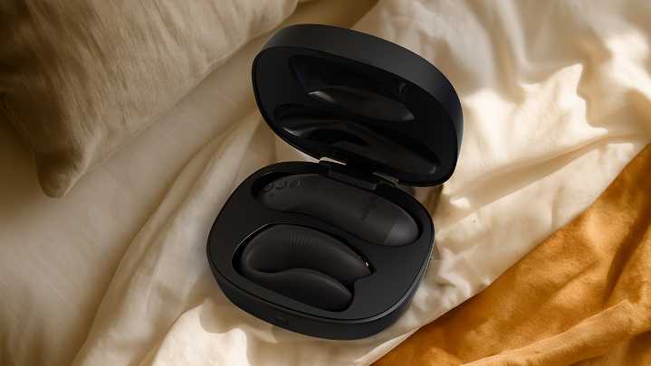 Sex Toy Brands Promote Connection: We-Vibe Chorus Pro Couples Vibrator