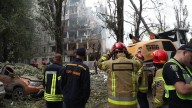 Rusia intensifica bombardeos en Ucrania; cortes eléctricos y víctimas en Kiev y Zaporiyia