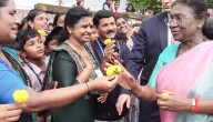 President Murmu’s Heartwarming Gesture Delights Kerala School Children