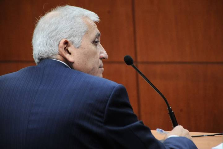 “Soy absolutamente inocente”: habla exdirector de la PDI Héctor Espinosa en el inicio del juicio en su contra