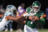 Quarterback play the most glaring issue for winless Jets