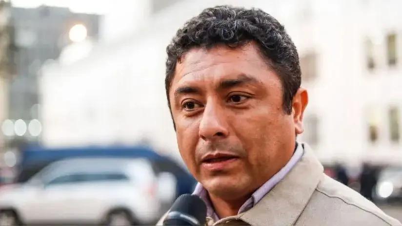 Abogado de Guillermo Bermejo califica al congresista como "preso político" tras condena a 15 años de prisión