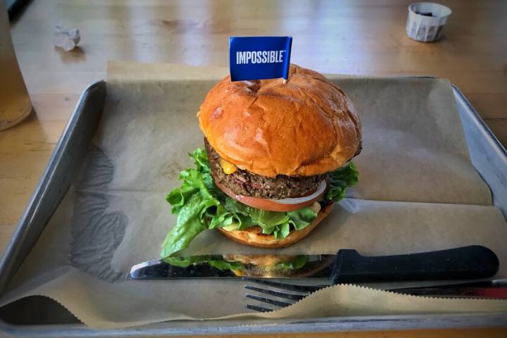 Hay una guerra dentro de la UE: la de si podemos llamar "hamburguesas" a las hamburguesas vegetales (y tiene pinta de durar años)