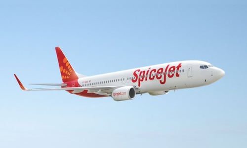 SpiceJet starts India’s first direct flights to Najaf, linking Mumbai and Ahmedabad pilgrims