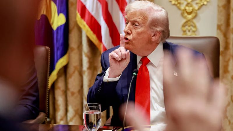 Las acciones de Trump durante el cierre del Gobierno de EE.UU. muestran que el presidente cree que controla la bolsa federal